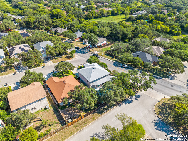 Listing photo id 41 for 9502 Campton Farms