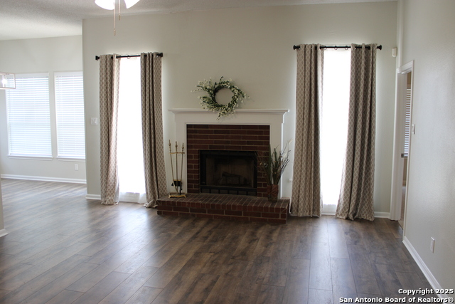 Image 10 of 27 For 1106 Saxonhill