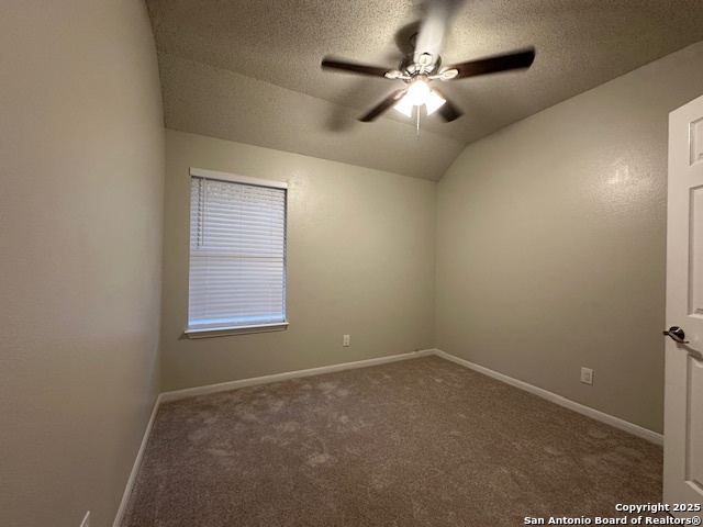 Image 20 of 27 For 1106 Saxonhill