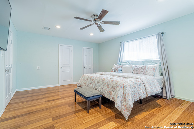 Image 13 of 32 For 6211 Birch Valley