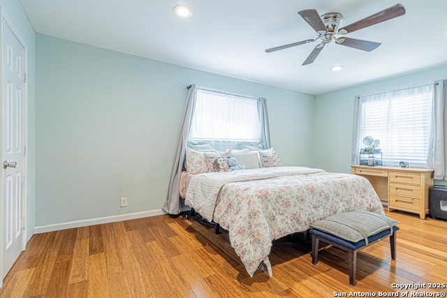 Image 16 of 32 For 6211 Birch Valley
