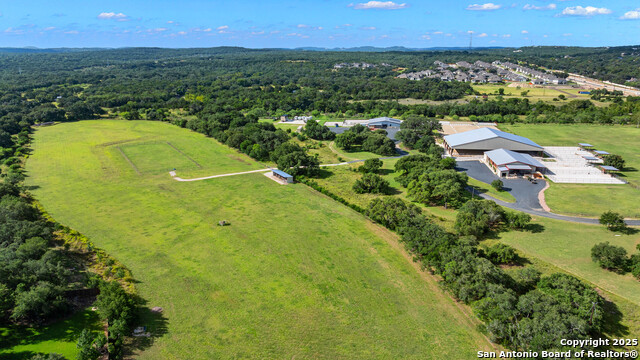 Listing photo id 100 for 30350 Ralph Fair Road
