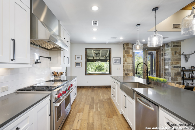 Listing photo id 27 for 30350 Ralph Fair Road