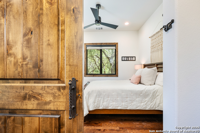 Listing photo id 35 for 30350 Ralph Fair Road