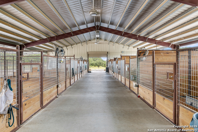 Listing photo id 60 for 30350 Ralph Fair Road
