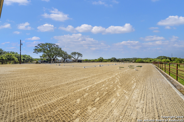 Listing photo id 67 for 30350 Ralph Fair Road
