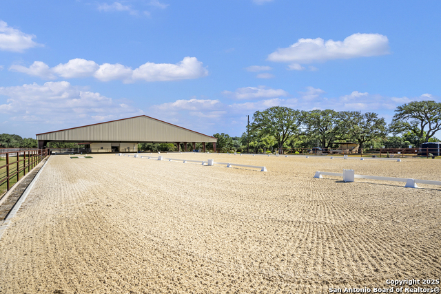 Listing photo id 70 for 30350 Ralph Fair Road