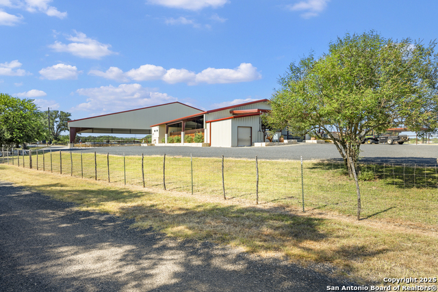 Listing photo id 76 for 30350 Ralph Fair Road
