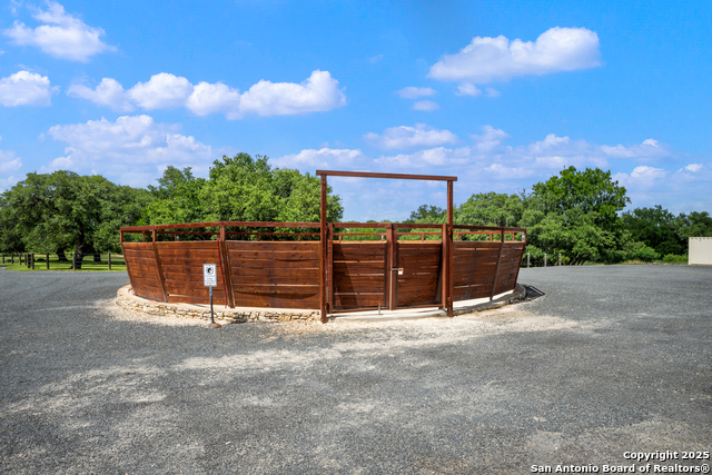 Listing photo id 83 for 30350 Ralph Fair Road