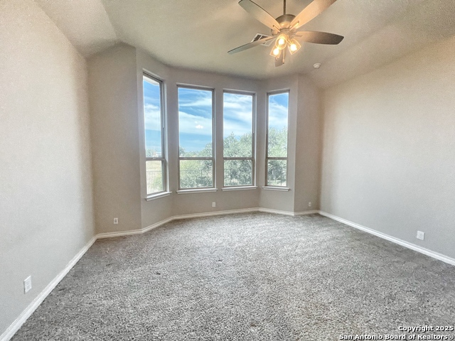 Listing photo id 10 for 1567 Terrys Gate