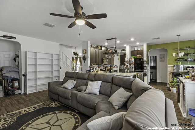 Image 10 of 26 For 630 Anthem Ln
