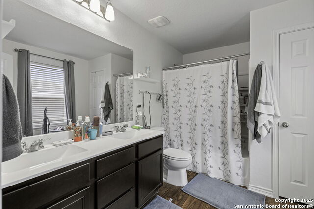 Image 18 of 26 For 630 Anthem Ln