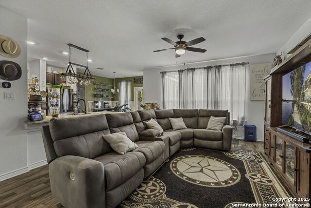 Image 9 of 26 For 630 Anthem Ln