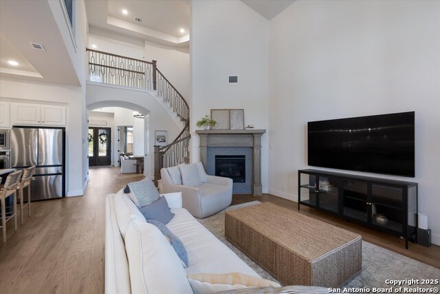 Listing photo id 15 for 2119 Kerrisdale Dr.