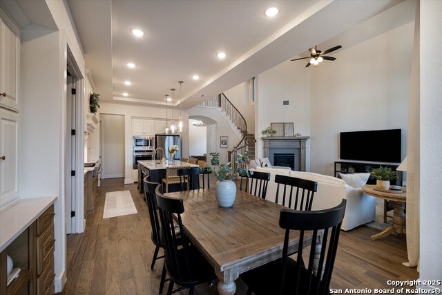 Listing photo id 17 for 2119 Kerrisdale Dr.