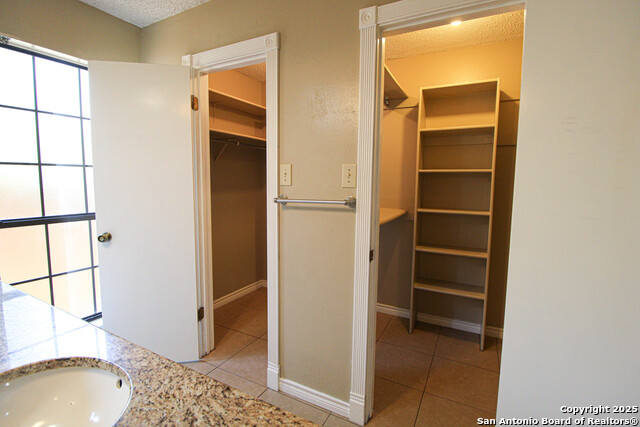 Listing photo id 9 for 14614 Parksite Woods