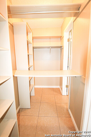 Listing photo id 14 for 14614 Parksite Woods