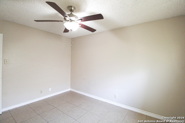 Listing photo id 22 for 14614 Parksite Woods
