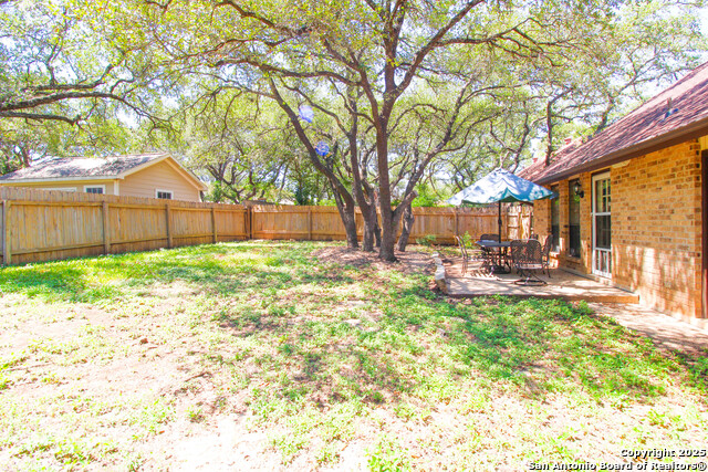 Listing photo id 47 for 14614 Parksite Woods