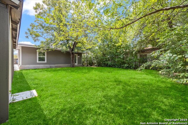 Image 23 of 31 For 1735 Center