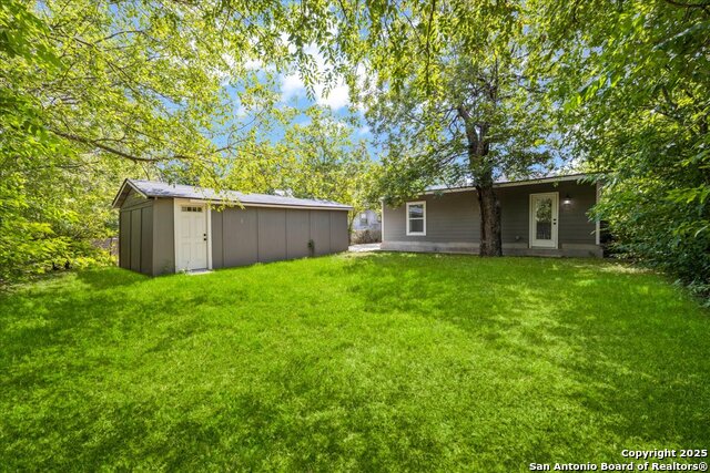 Image 25 of 31 For 1735 Center