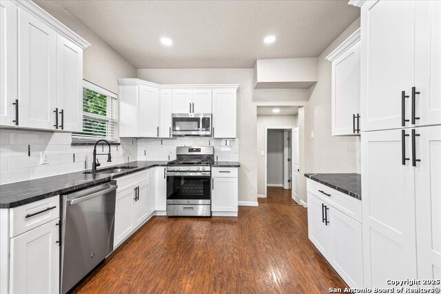 Image 9 of 31 For 1735 Center