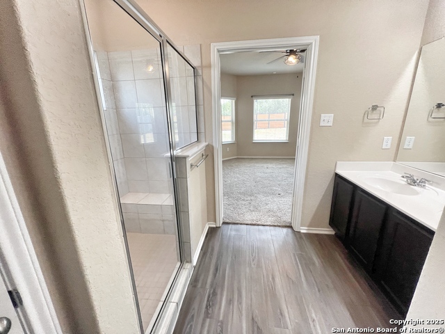 Listing photo id 9 for 1616 Stone House