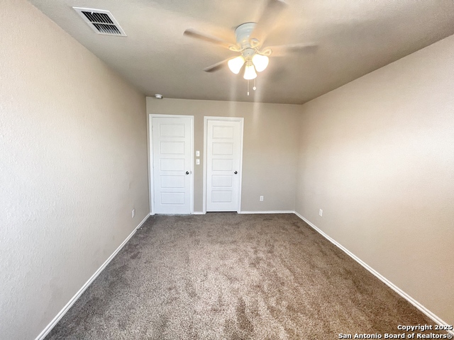 Listing photo id 14 for 1616 Stone House