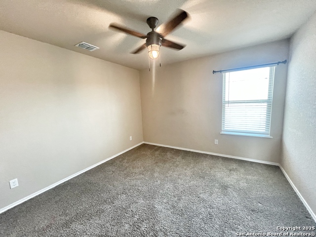 Listing photo id 15 for 1616 Stone House