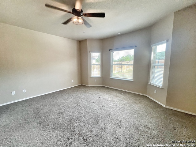 Listing photo id 6 for 1616 Stone House