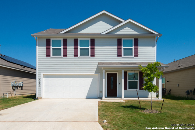 9051 Navarro Vista