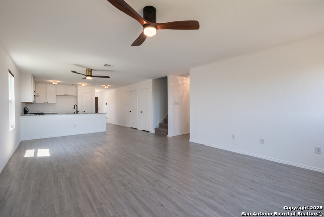 Image 7 of 26 For 9051 Navarro Vista