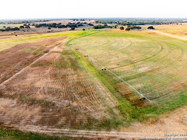 Listing photo id 26 for 1769 Fm 536