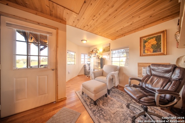 Listing photo id 13 for 1769 Fm 536