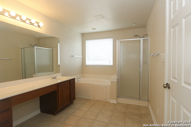 Image 12 of 18 For 4719 Manitou Bay