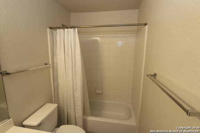 Image 16 of 18 For 4719 Manitou Bay