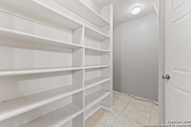 Listing photo id 20 for 9735 Fortune Ridge