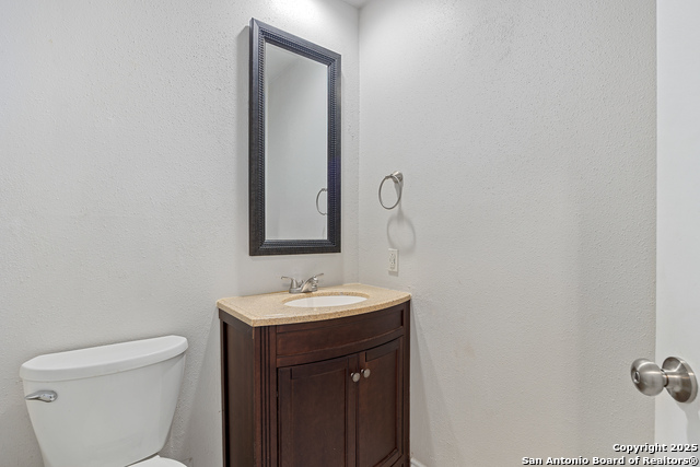 Listing photo id 21 for 9735 Fortune Ridge
