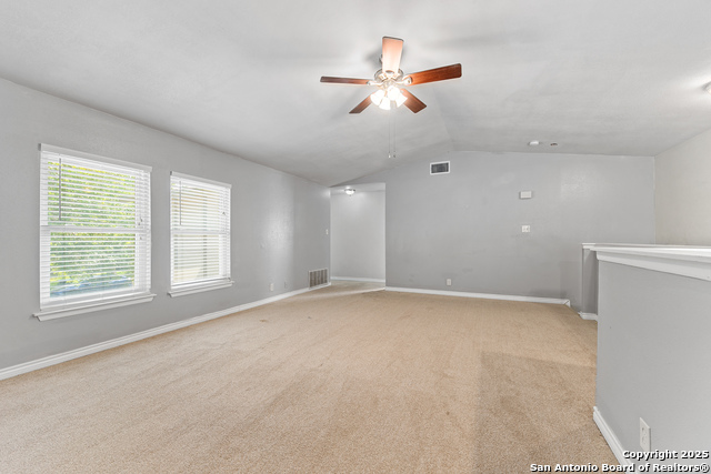 Listing photo id 31 for 9735 Fortune Ridge