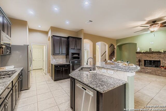 Image 10 of 31 For 11523 Camp Real