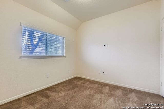 Image 19 of 31 For 11523 Camp Real