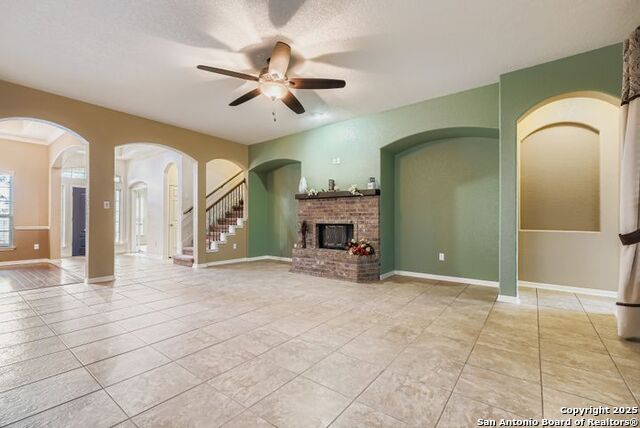 Image 4 of 31 For 11523 Camp Real