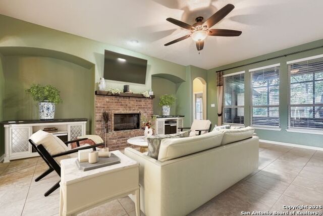 Image 5 of 31 For 11523 Camp Real