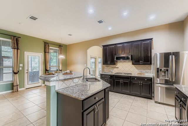 Image 9 of 31 For 11523 Camp Real