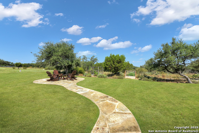 Image 36 of 44 For 422 Copper Crest