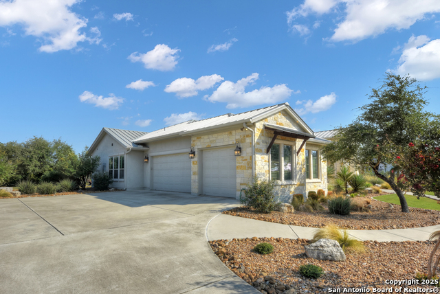 Image 4 of 44 For 422 Copper Crest