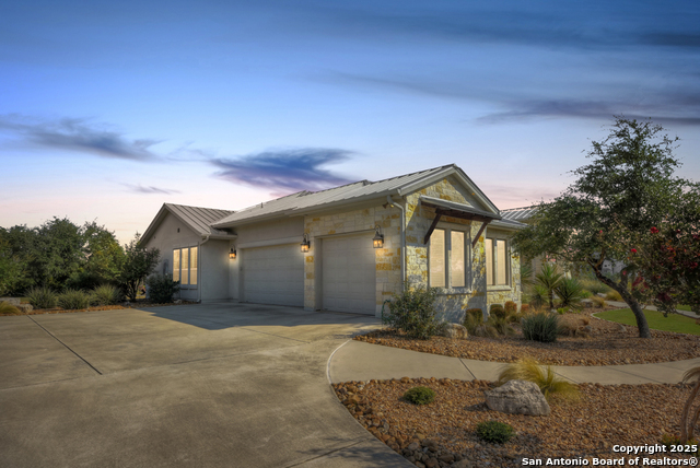 Image 41 of 44 For 422 Copper Crest