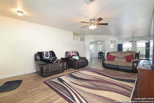 Image 5 of 28 For 3521 Whisper Knoll