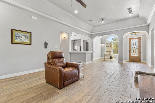 Image 13 of 39 For 291 Strasbourg