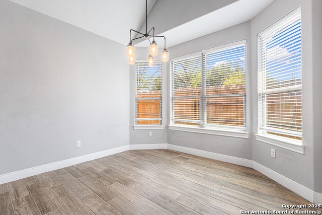 Image 18 of 39 For 291 Strasbourg